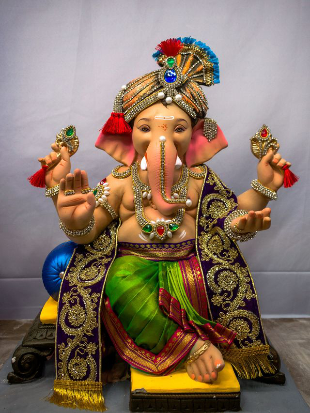 Ganesh Chaturthi 2024: किस तरह घर पर करें गणपति बप्पा की स्थापना? यहां जानिए नियम