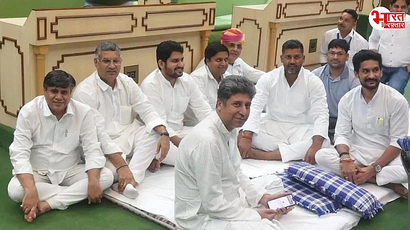 Rajasthan Politics: कांग्रेस विधायक ने विधानसभा में महिलाओं पर की अमर्यादित टिप्पणी, बीजेपी ने कसा तंज, देखें वीडियो