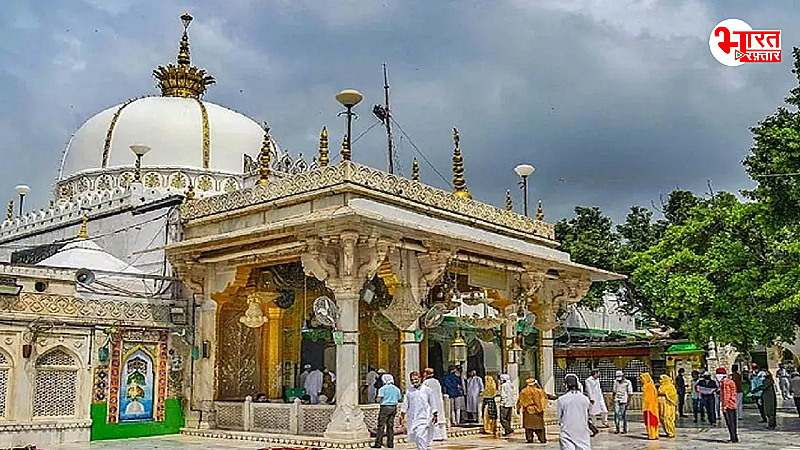 Ajmer Sharif Dargah Controversy: शिव मंदिर के ऊपर बनी दरगाह? हिंदू सेना ने कोर्ट में ठोका दावा,जानें पूरा मामला