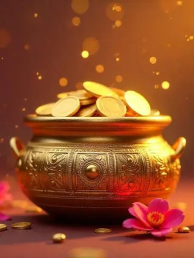 Dhanteras 2024: इस दिन पहनें इस रंग के कपड़े, जीवन में बनी रहेगी सुख और सम्पन्नता