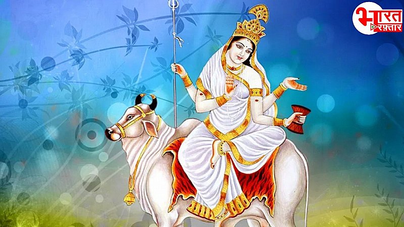 Shardiya Navratri 2024 Day 8: नवरात्रि की महाष्टमी पर करें मां महागौरी की पूजा, लगाएं ये भोग और करें मंत्र का जाप