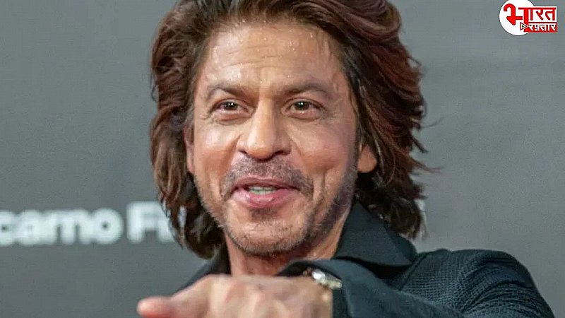 Shahrukh Khan Dance Video: कभी सास तो कभी बेटी संग शाहरुख खान ने किया डांस, वीडियो देख फैंस हुए क्रेजी